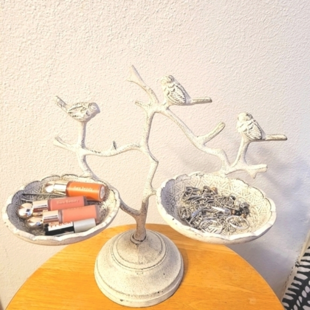 Jewelry/Makeup Stand
